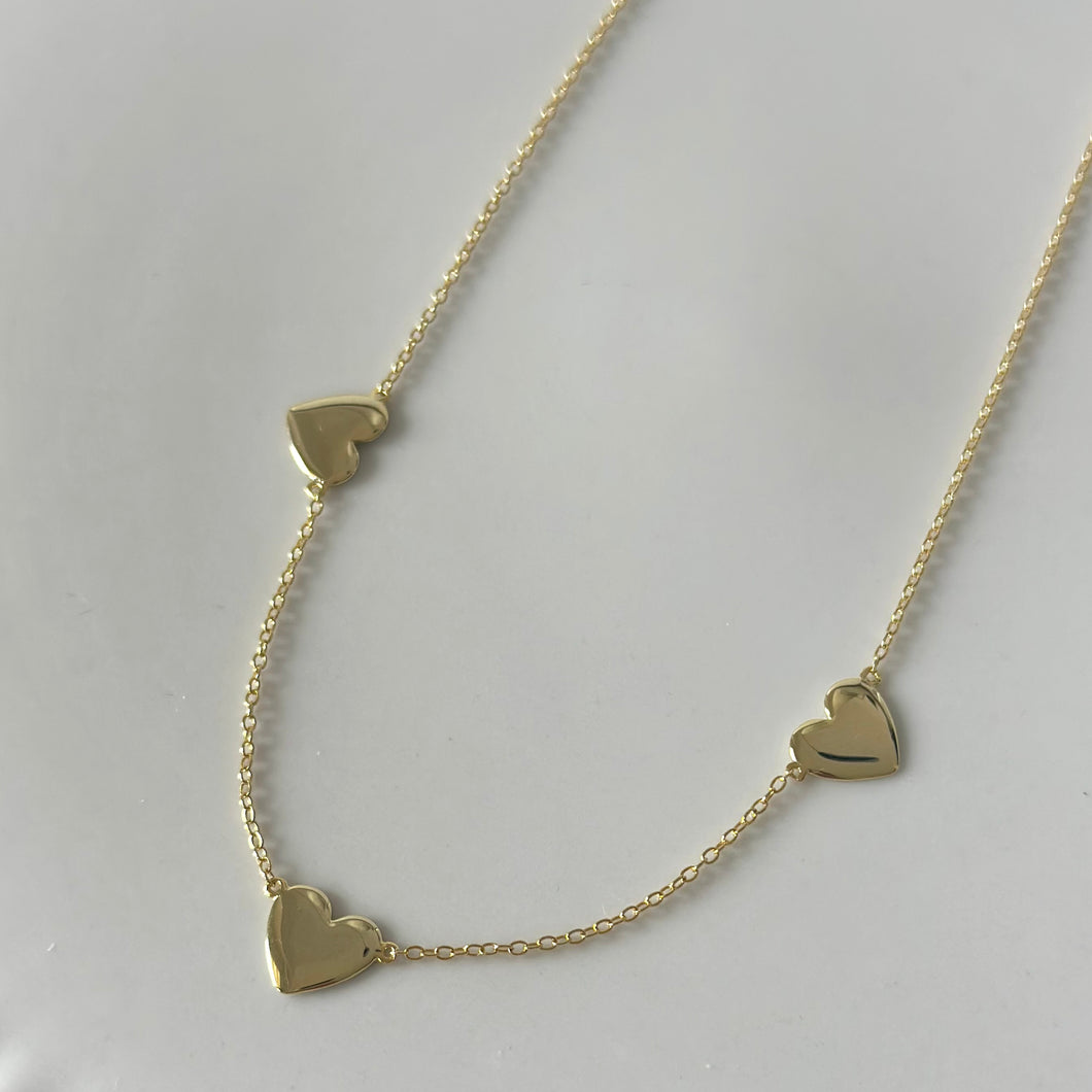 AMORE NECKLACE